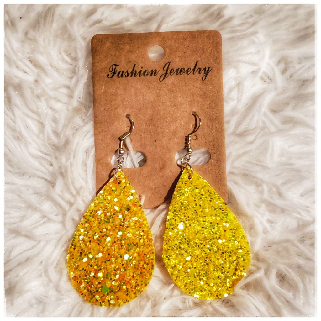 Nwt Yellow Leather Teardrop Glitter Earrings 10$